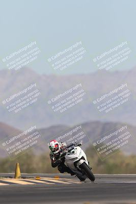 media/Oct-26-2025-Race Pace (Sun) [[c1447ca738]]/Non Verified (1st 20 Minutes of every Hour)/4-Turn 14 (1110am)/